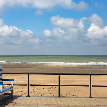 Flat In Belgium Near And Dunes, Cleaning Included